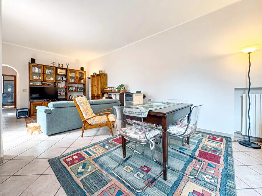 Immagine 5 di Appartamento in vendita  in Via Giuseppe Torchio 10 a Serravalle Sesia