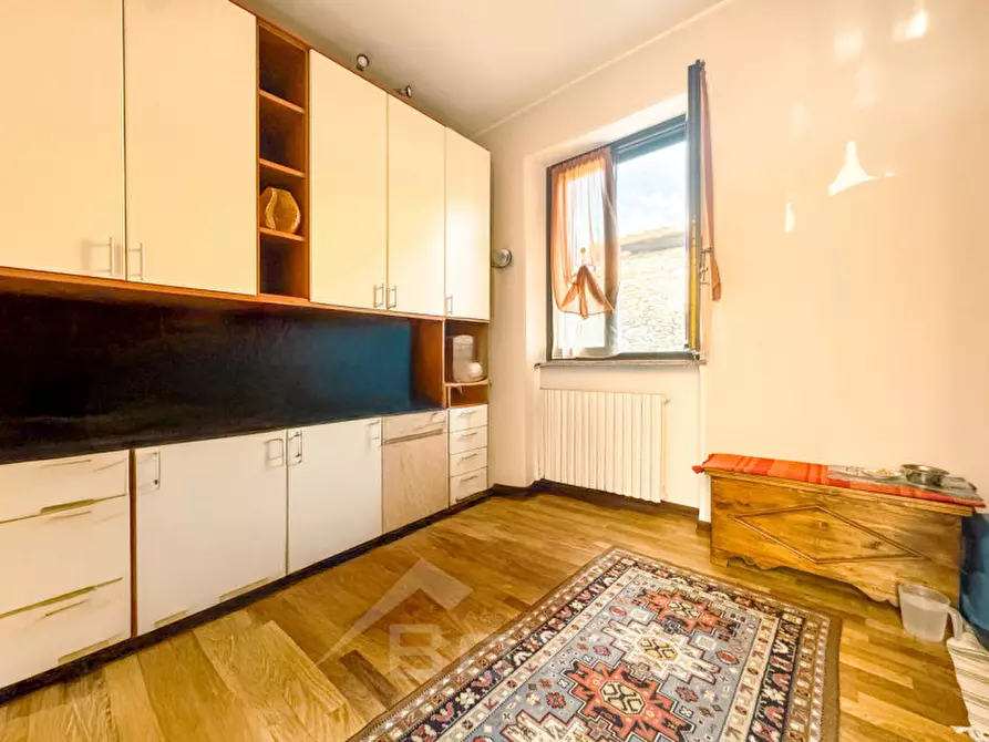 Immagine 12 di Appartamento in vendita  in Via Giuseppe Torchio 10 a Serravalle Sesia