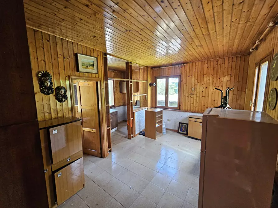 Immagine 9 di Appartamento in vendita  in Via Tonale a Dimaro Folgarida