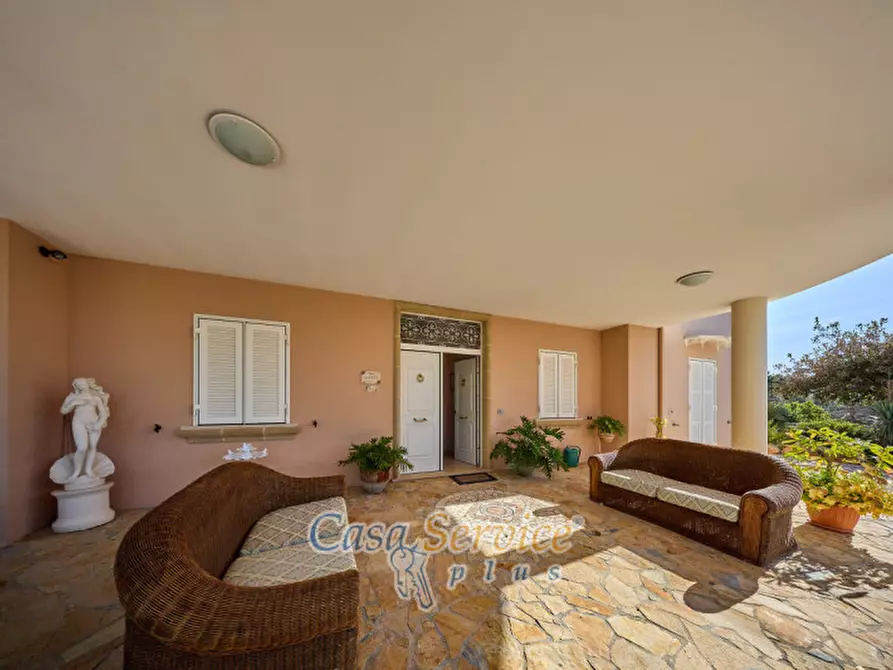 Immagine 1 di Villa in vendita  in Via Gallipoli a Gallipoli