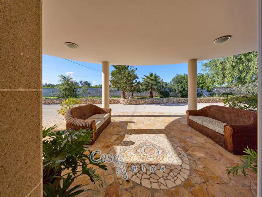 Immagine 2 di Villa in vendita  in Via Gallipoli a Gallipoli