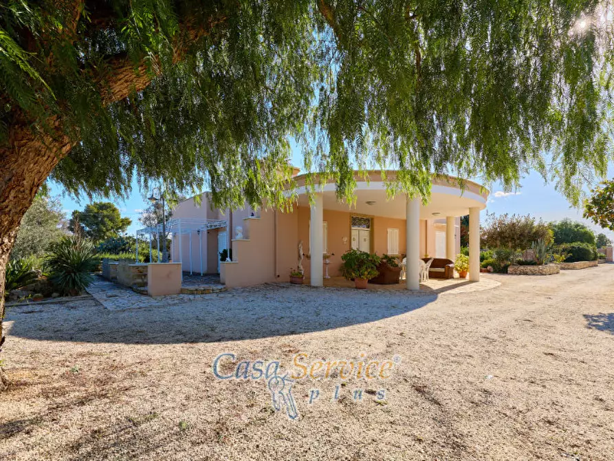Immagine 23 di Villa in vendita  in Via Gallipoli a Gallipoli