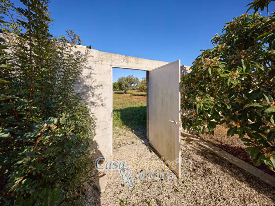 Immagine 29 di Villa in vendita  in Via Gallipoli a Gallipoli