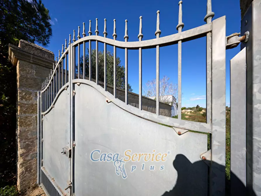 Immagine 38 di Villa in vendita  in Via Gallipoli a Gallipoli