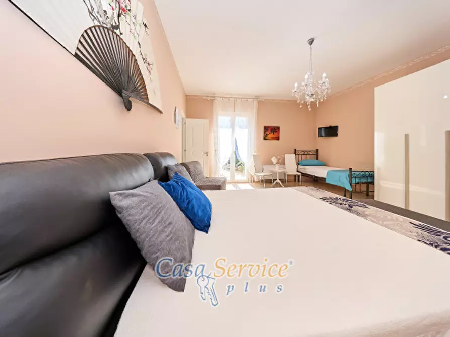 Immagine 45 di Villa in vendita  in Via Gallipoli a Gallipoli