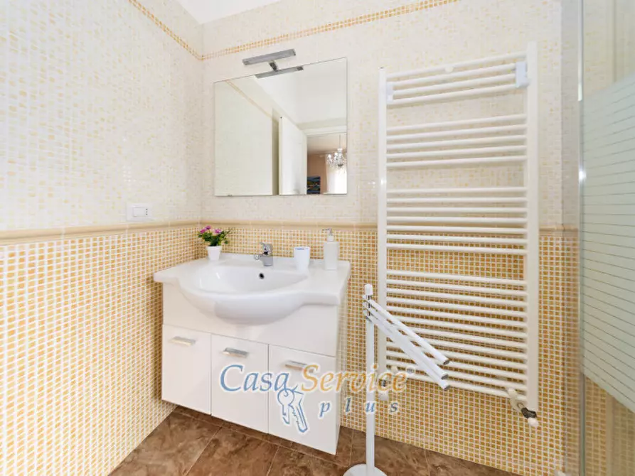 Immagine 48 di Villa in vendita  in Via Gallipoli a Gallipoli