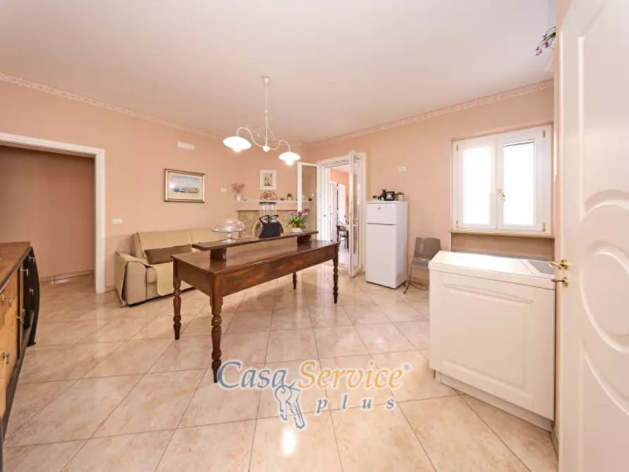 Immagine 63 di Villa in vendita  in Via Gallipoli a Gallipoli