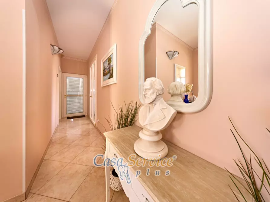 Immagine 65 di Villa in vendita  in Via Gallipoli a Gallipoli