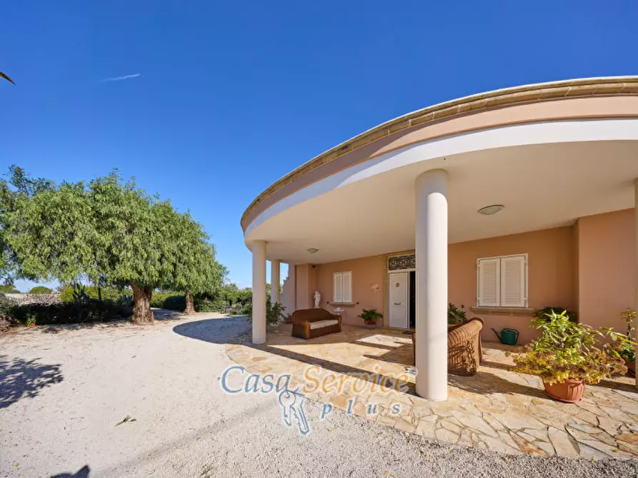 Immagine 74 di Villa in vendita  in Via Gallipoli a Gallipoli