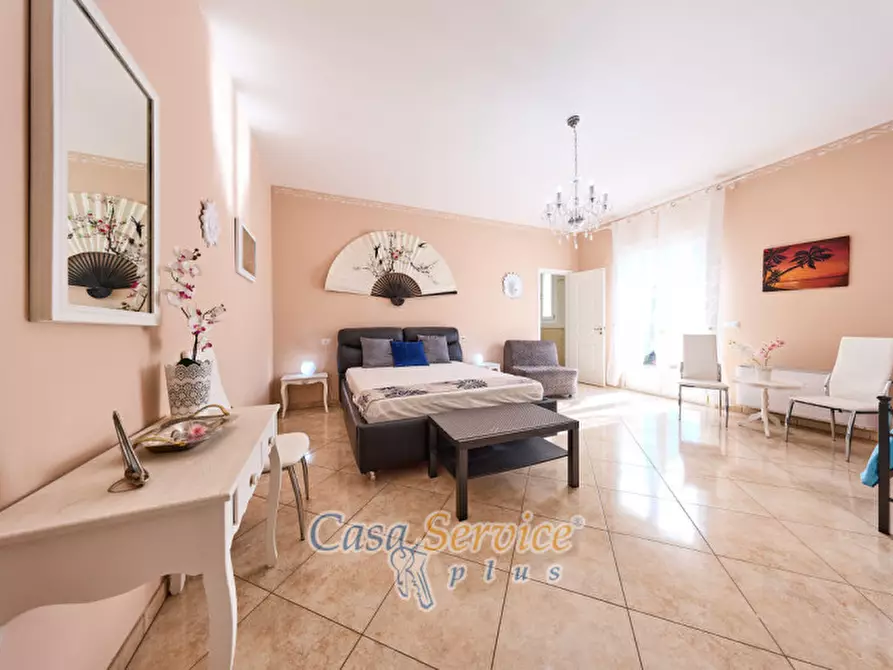 Immagine 75 di Villa in vendita  in Via Gallipoli a Gallipoli