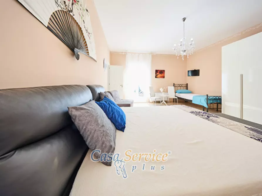 Immagine 76 di Villa in vendita  in Via Gallipoli a Gallipoli