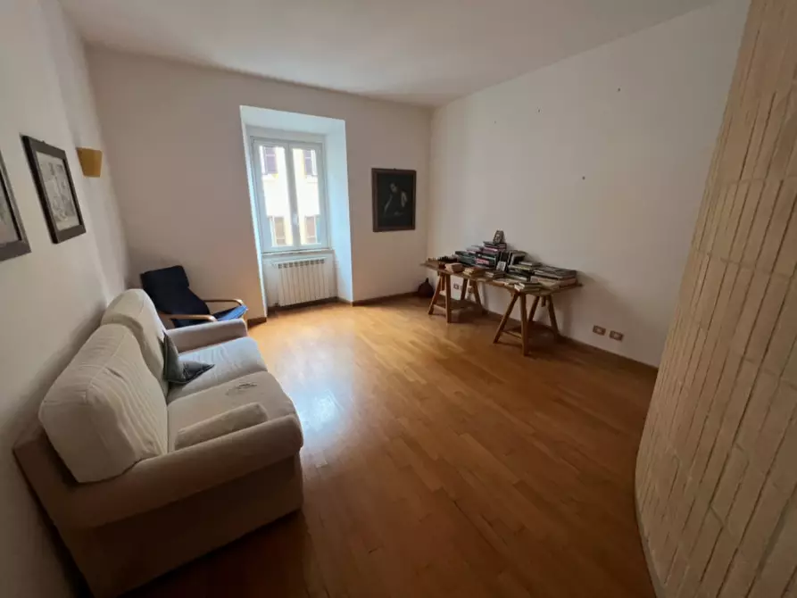 Immagine 16 di Appartamento in vendita  in Via Arenula a Roma