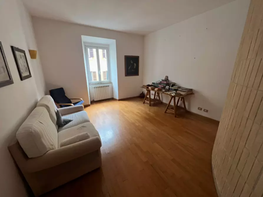 Immagine 17 di Appartamento in vendita  in Via Arenula a Roma