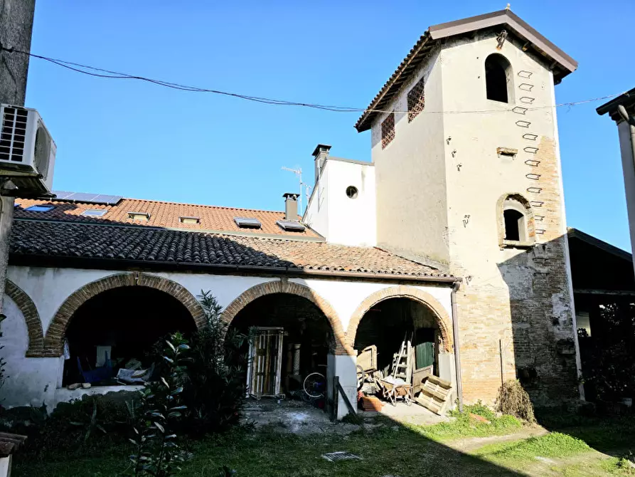 Immagine 8 di Casa indipendente in vendita  in VIA DESERTO a Este