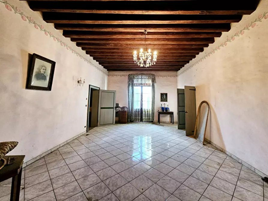 Immagine 11 di Casa indipendente in vendita  in VIA DESERTO a Este