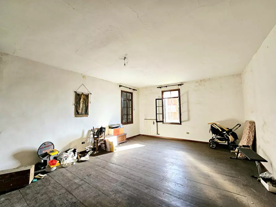 Immagine 23 di Casa indipendente in vendita  in VIA DESERTO a Este