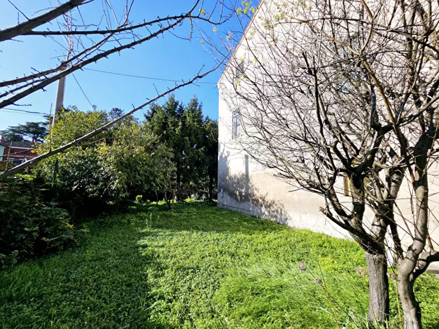 Immagine 26 di Casa indipendente in vendita  in VIA DESERTO a Este
