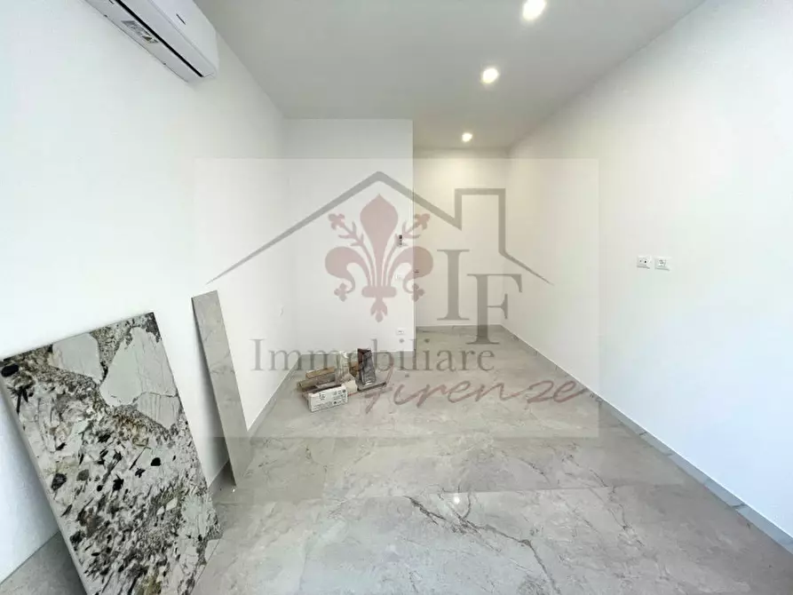 Immagine 7 di Appartamento in vendita  a Firenze