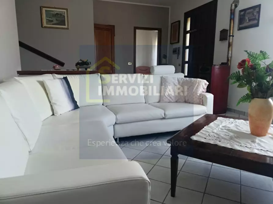 Immagine 4 di Casa indipendente in vendita  in via Comacchio a Lusia