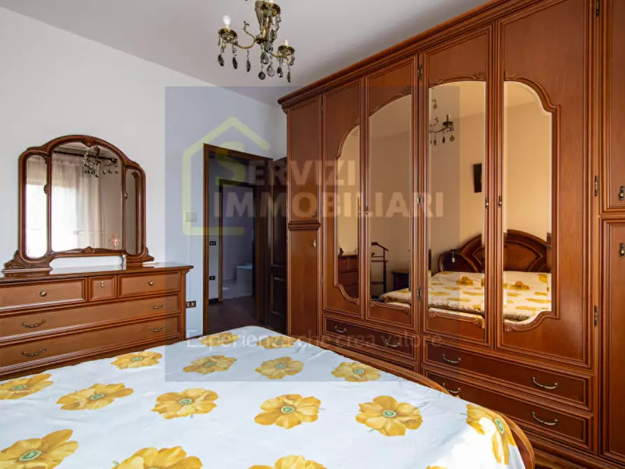 Immagine 15 di Casa indipendente in vendita  in via Comacchio a Lusia