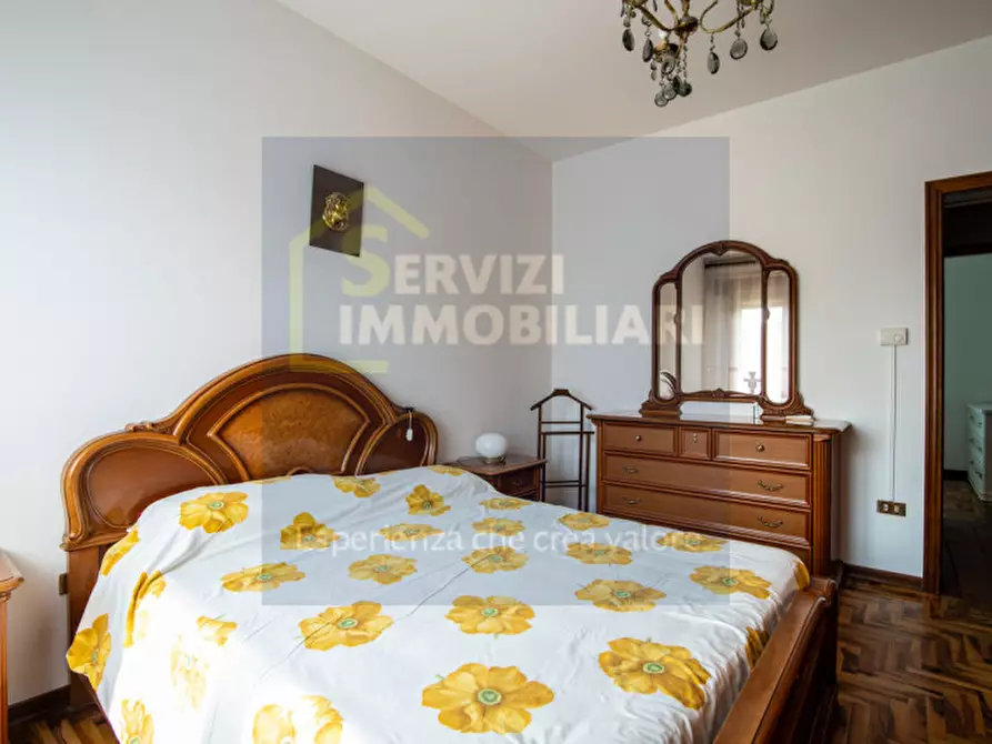 Immagine 16 di Casa indipendente in vendita  in via Comacchio a Lusia