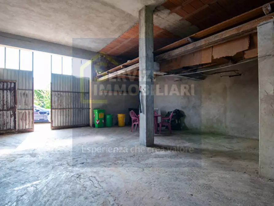 Immagine 19 di Casa indipendente in vendita  in via Comacchio a Lusia