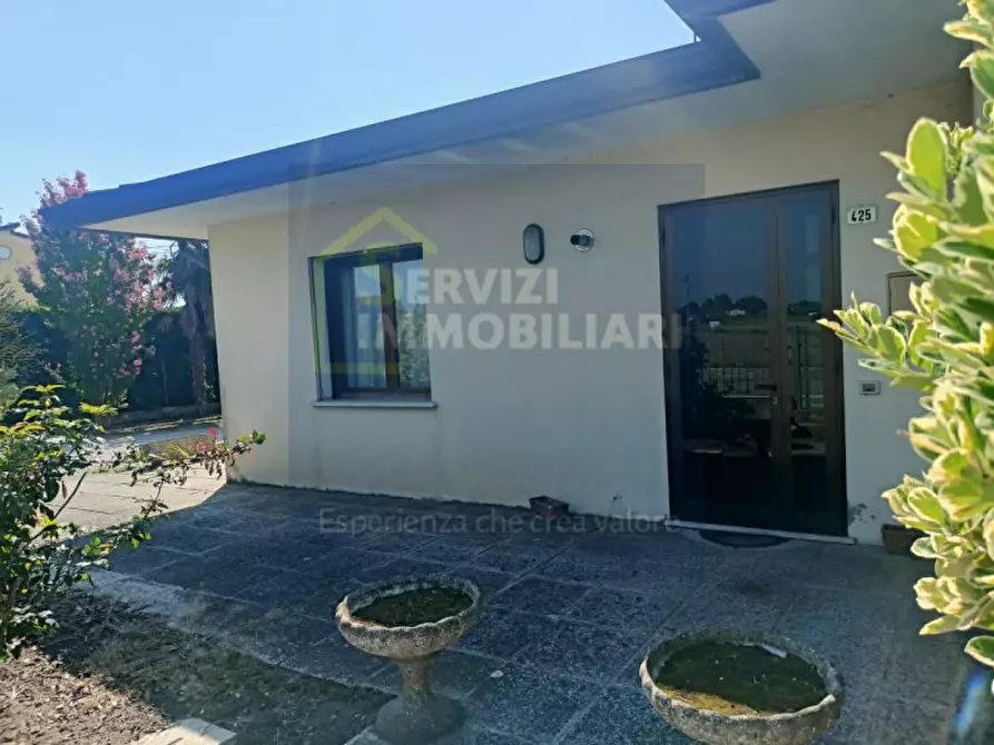 Immagine 42 di Casa indipendente in vendita  in via Comacchio a Lusia