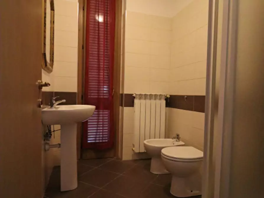 Immagine 7 di Appartamento in vendita  in via Piandimaggio a Terranuova Bracciolini