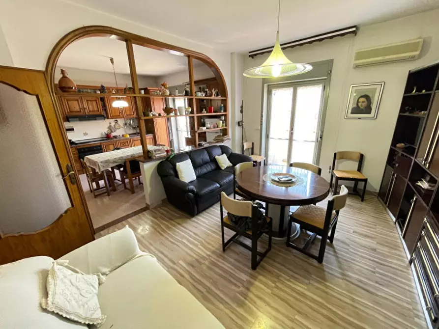 Immagine 5 di Appartamento in vendita  in 2 Vico Salemi a Reggio Di Calabria