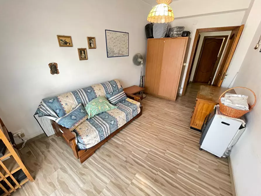 Immagine 8 di Appartamento in vendita  in 2 Vico Salemi a Reggio Di Calabria