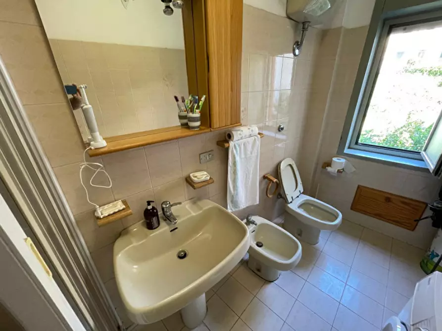 Immagine 13 di Appartamento in vendita  in 2 Vico Salemi a Reggio Di Calabria