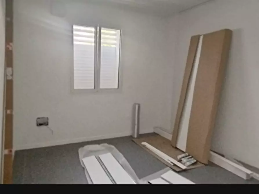 Immagine 6 di Appartamento in affitto  a Rimini