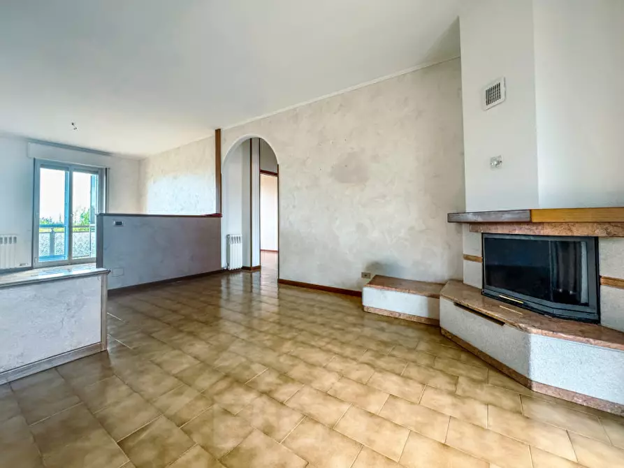 Immagine 8 di Appartamento in vendita  in via circonvallazione  20 a Momo