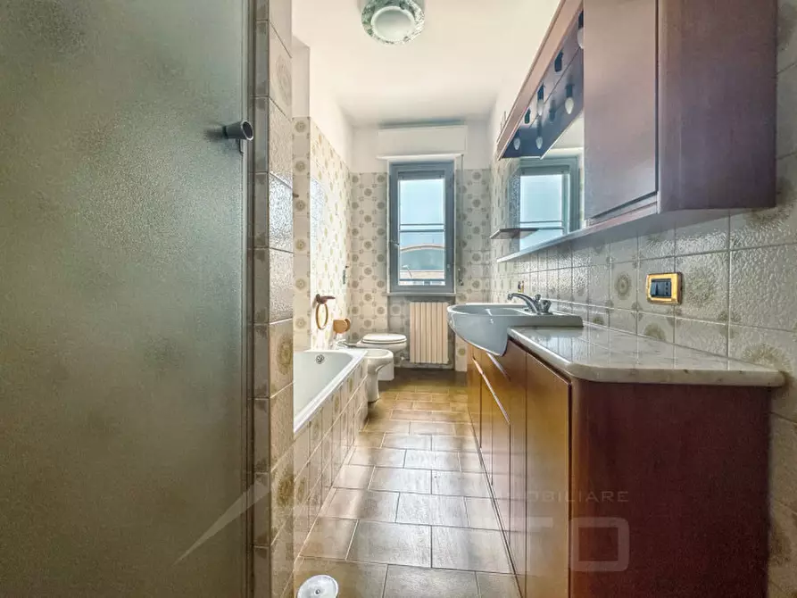 Immagine 20 di Appartamento in vendita  in via circonvallazione  20 a Momo