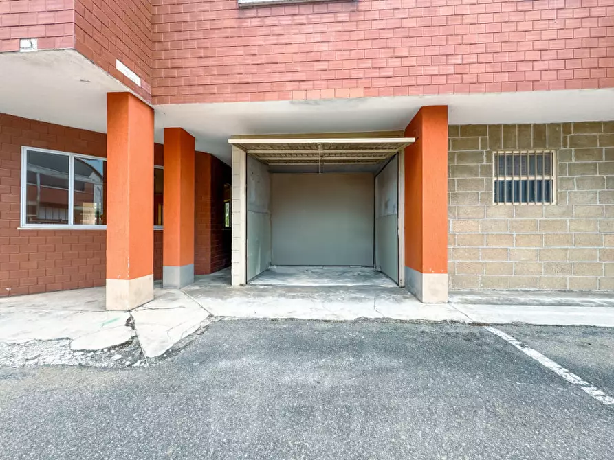 Immagine 25 di Appartamento in vendita  in via circonvallazione  20 a Momo