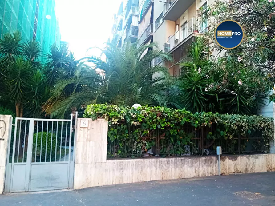 Immagine 27 di Appartamento in vendita  in via Enrico Mazzoccolo a Roma