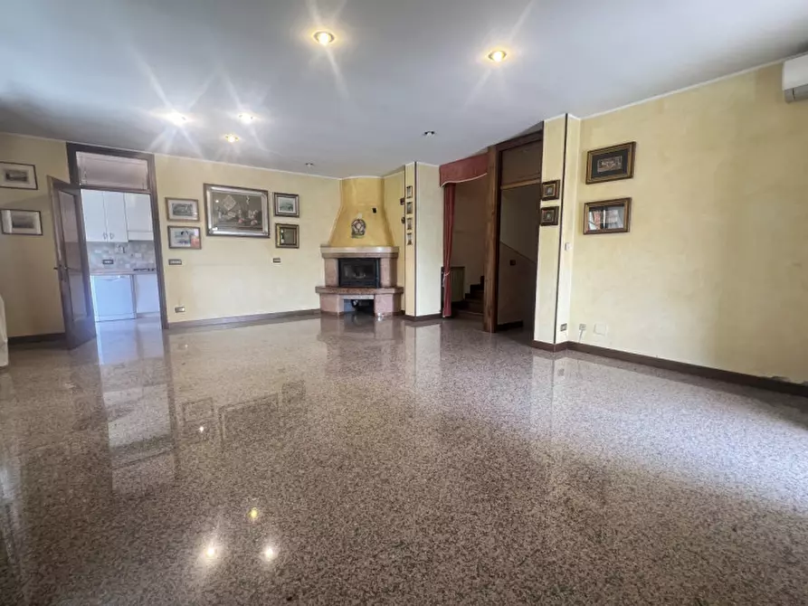 Immagine 6 di Casa bifamiliare in vendita  in Via Papa Pio X 3 a Campo San Martino