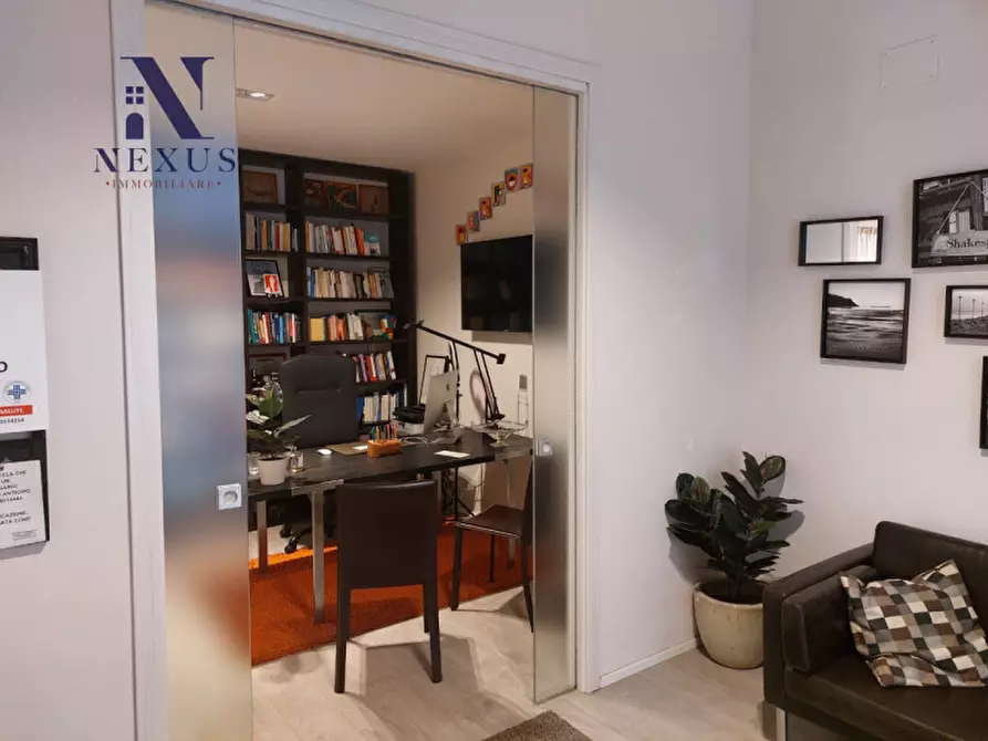 Immagine 5 di Ufficio in affitto  in Via Galantara 2 a Fano