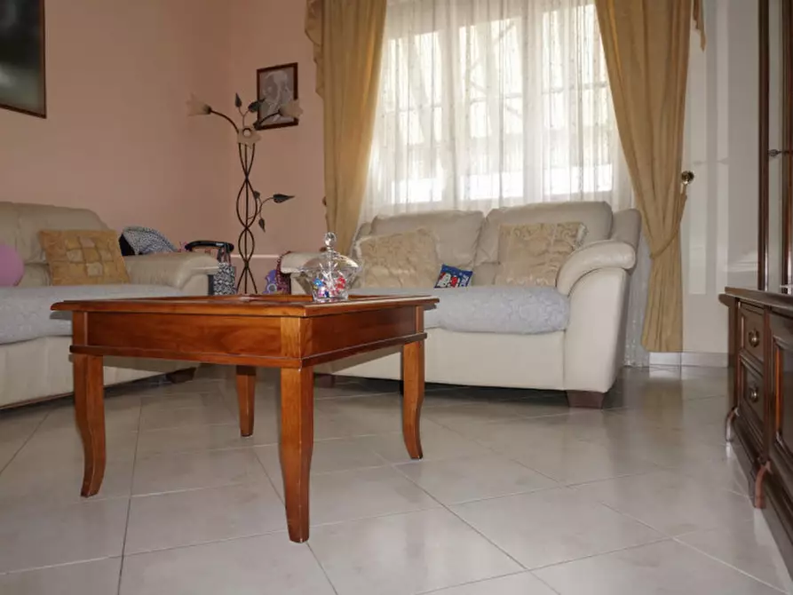 Immagine 2 di Appartamento in vendita  in Via Dominici, 7 a Colorno