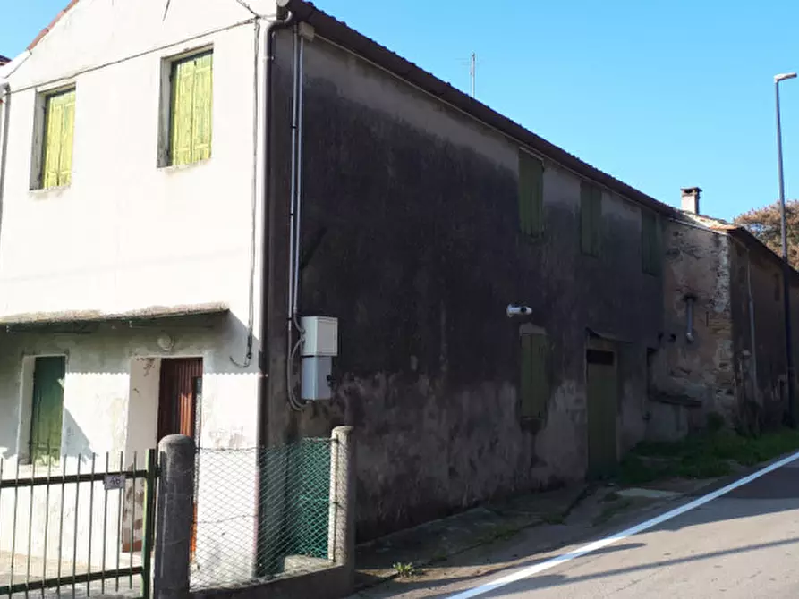 Immagine 6 di Rustico / casale in vendita  in VIA CANOVA a Galzignano Terme