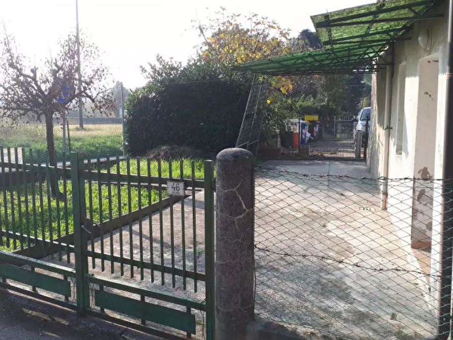 Immagine 9 di Rustico / casale in vendita  in VIA CANOVA a Galzignano Terme