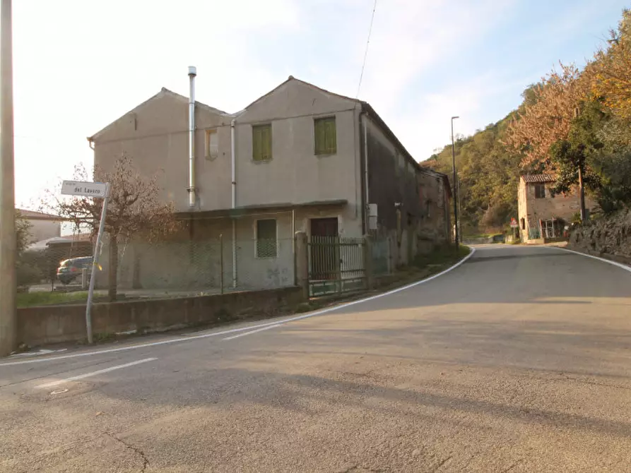 Immagine 15 di Rustico / casale in vendita  in VIA CANOVA a Galzignano Terme