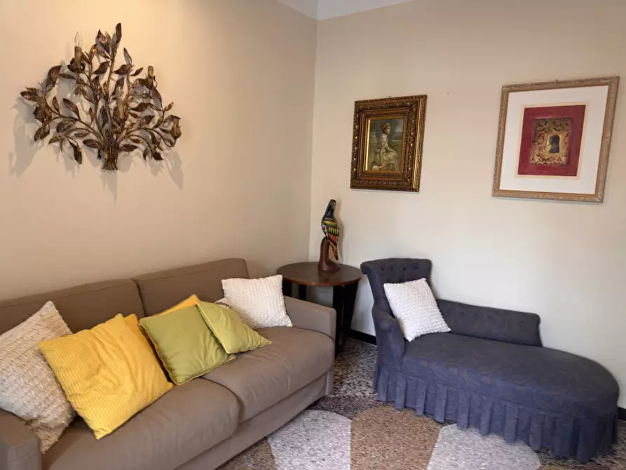 Immagine 11 di Appartamento in affitto  in via della maddalena a Genova