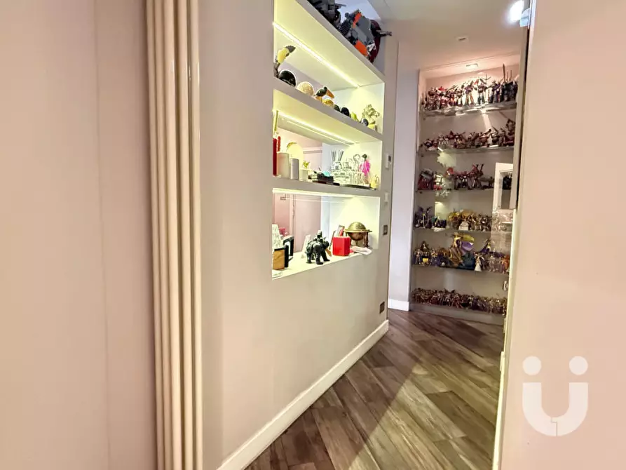 Immagine 19 di Appartamento in vendita  in Via Marco Besso a Roma