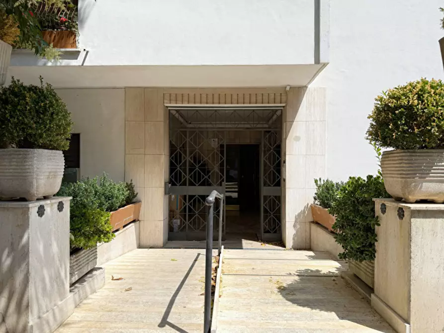 Immagine 27 di Appartamento in vendita  in Via Marco Besso a Roma