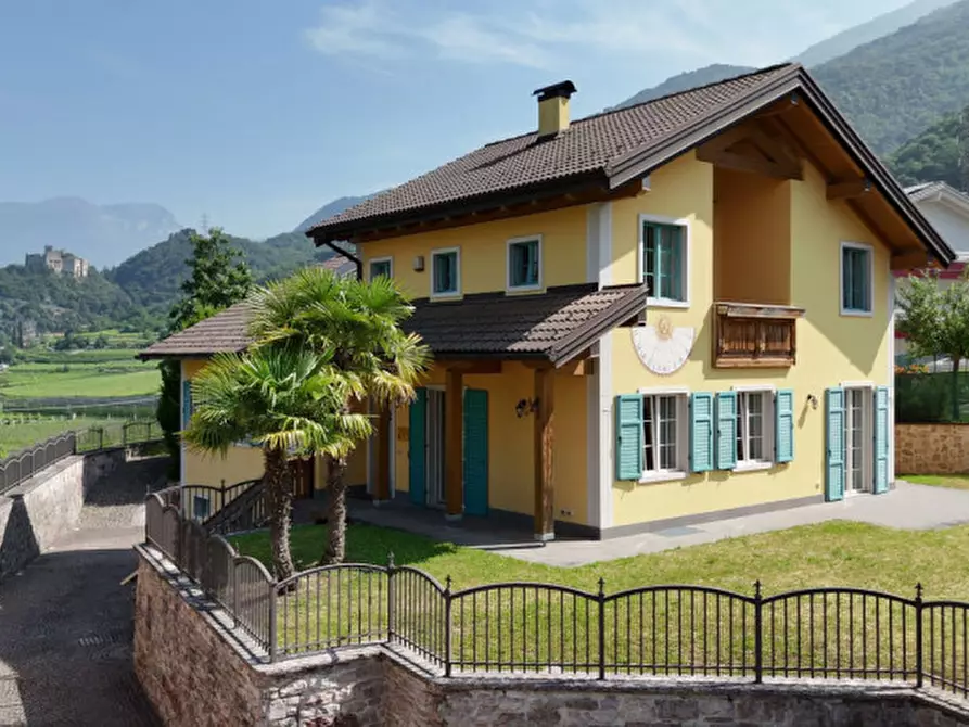 Immagine 1 di Villa in vendita  in VIA LAGOLO a Madruzzo