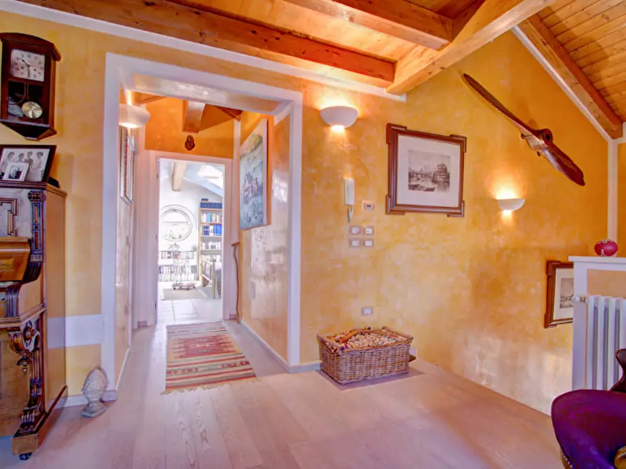 Immagine 35 di Villa in vendita  in VIA LAGOLO a Madruzzo