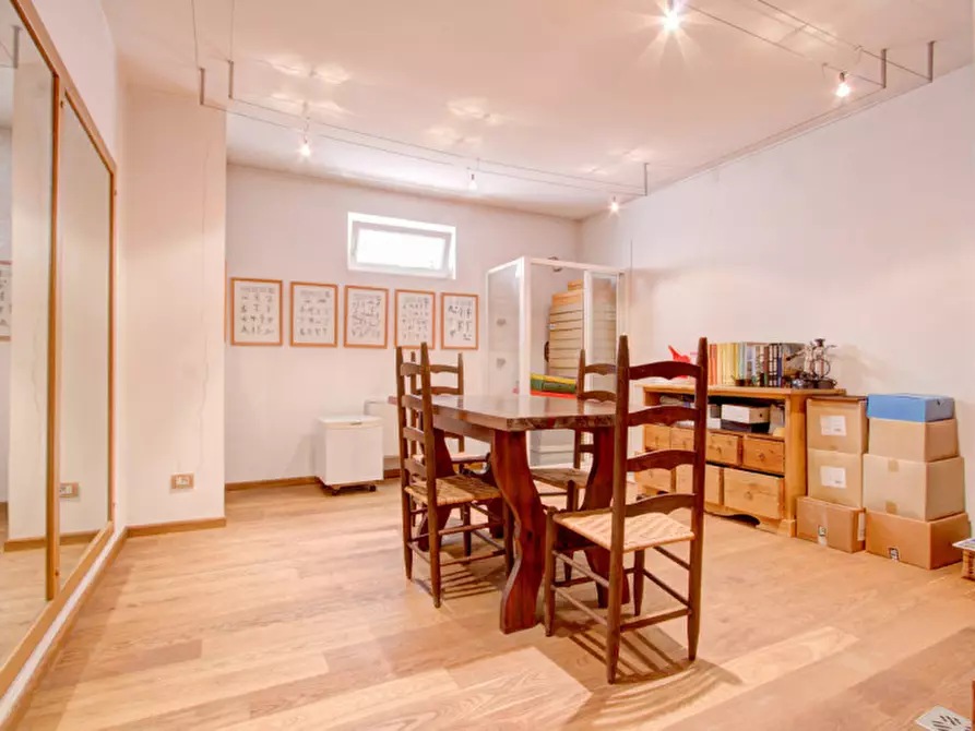 Immagine 47 di Villa in vendita  in VIA LAGOLO a Madruzzo