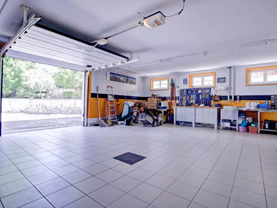 Immagine 51 di Villa in vendita  in VIA LAGOLO a Madruzzo