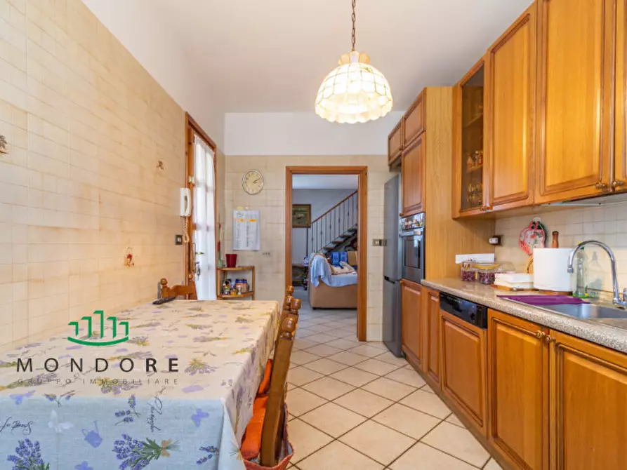 Immagine 6 di Casa bifamiliare in vendita  in Via Pilastrino a Castel San Pietro Terme